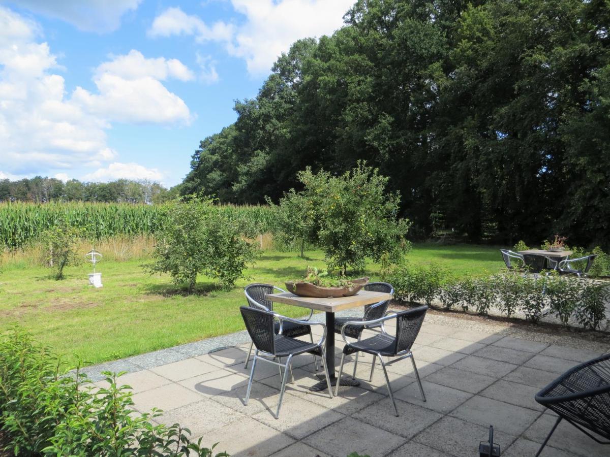 Vakantiehuis Het Wapen Van Heeckeren Hummelo Exterior foto